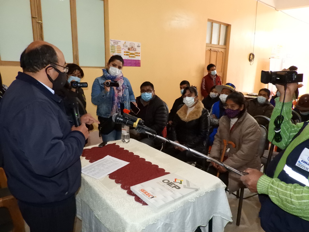 Serecí realiza saneamiento e inscripción de partidas de nacimiento en Huanuni