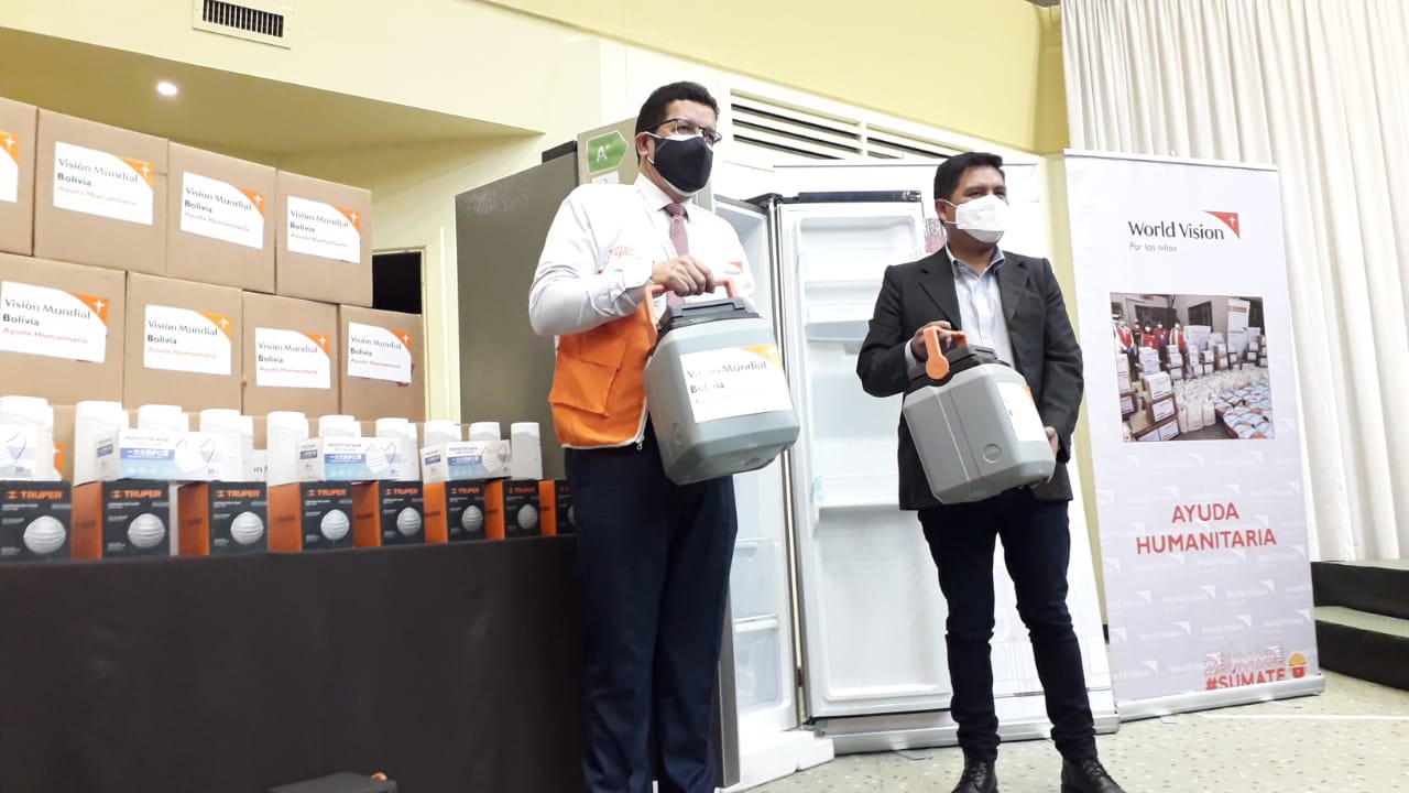 Visión Mundial entrega equipos de cadena de frío a 42 municipios de Bolivia