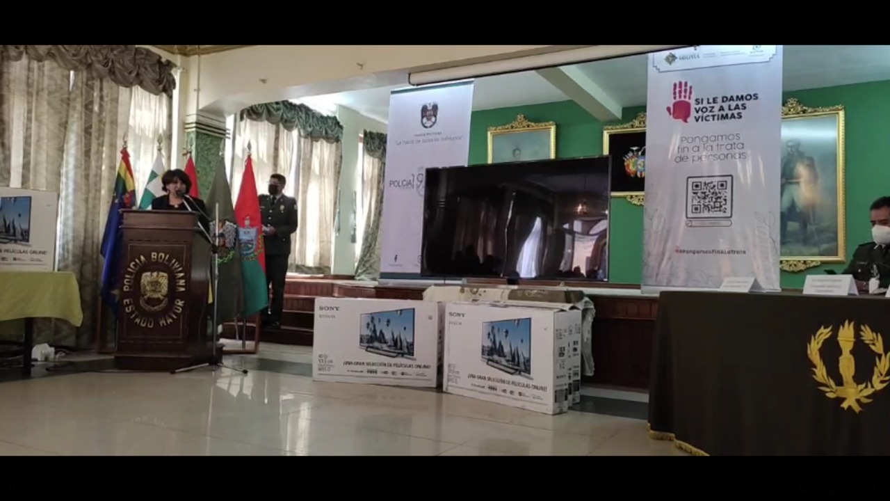 Relanzan la línea 122 para brindar ayuda oportuna a personas en situación de vulnerabilidad