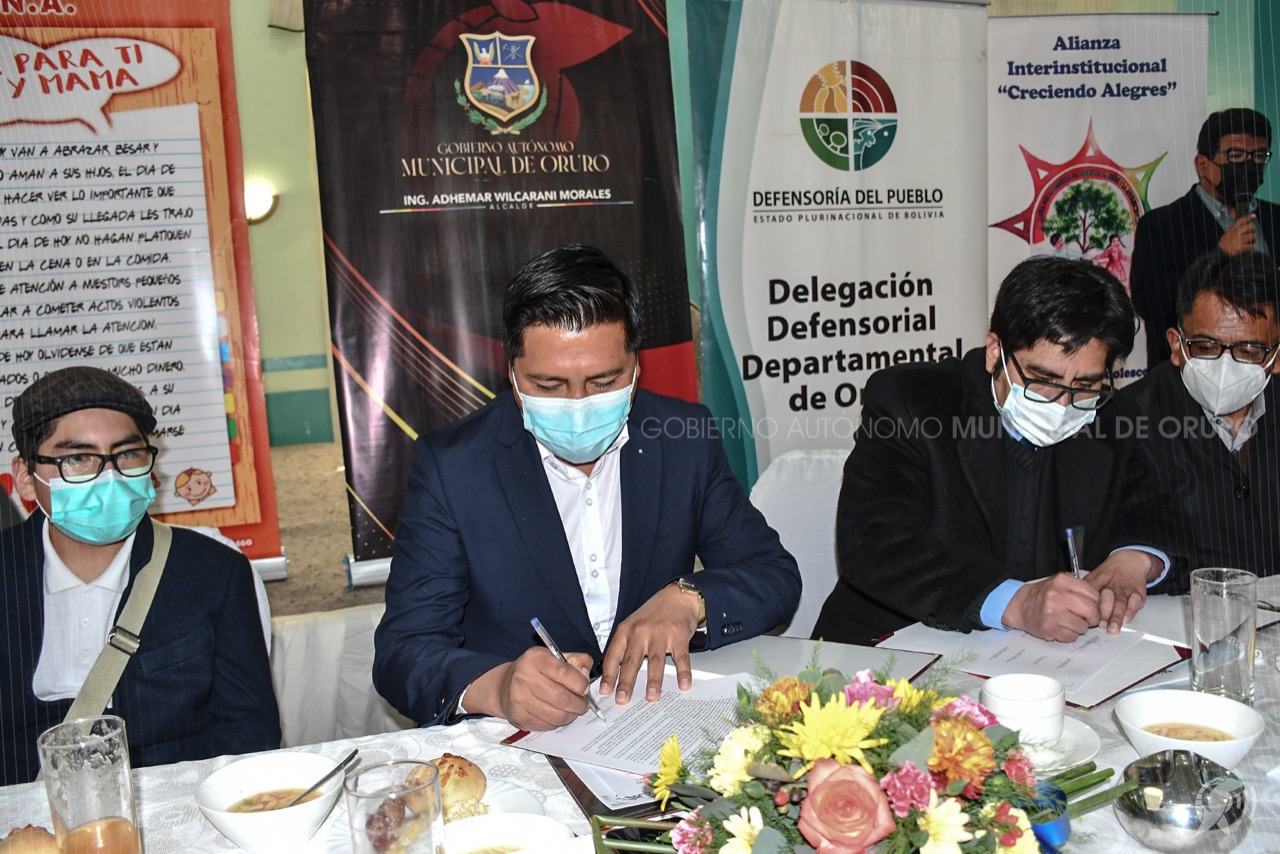 Alcaldía de Oruro firma carta de intenciones para frenar casos de agresión sexual en niñas, niños y adolescentes
