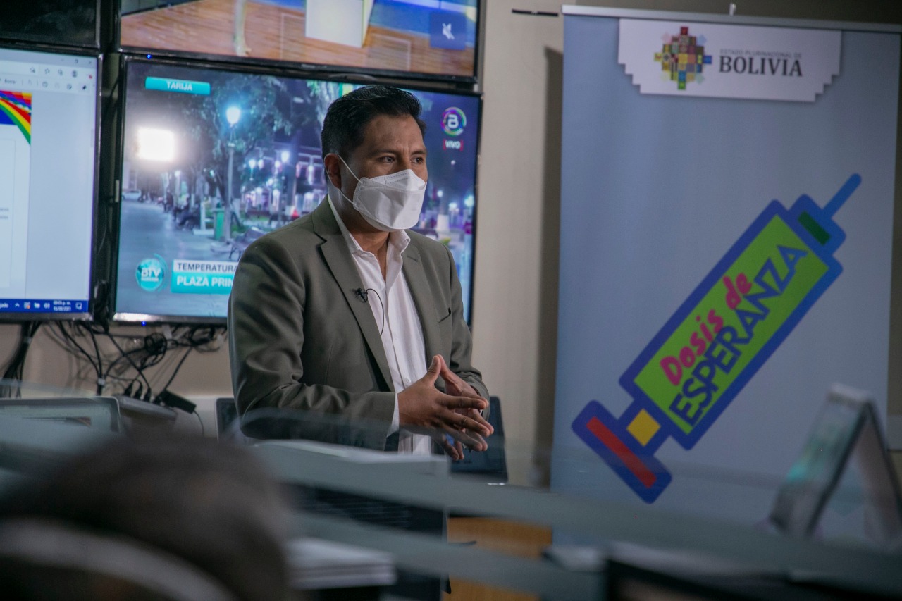 Ministro de Salud recomienda extremar medidas de bioseguridad ante leve incremento del 6% de casos COVID-19