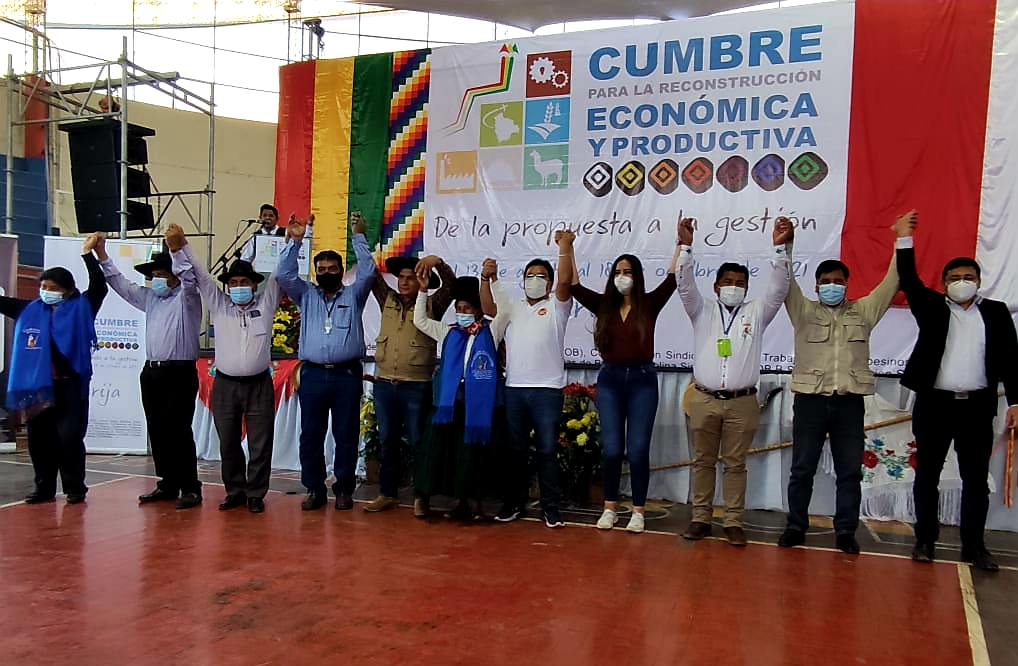 Cumbre propone fortalecer la producción a través de los procesos educativos