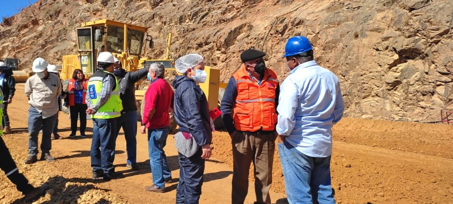 ABC fiscaliza últimos trabajos de rehabilitación y reconstrucción del tramo Epizana - Valle Hermoso