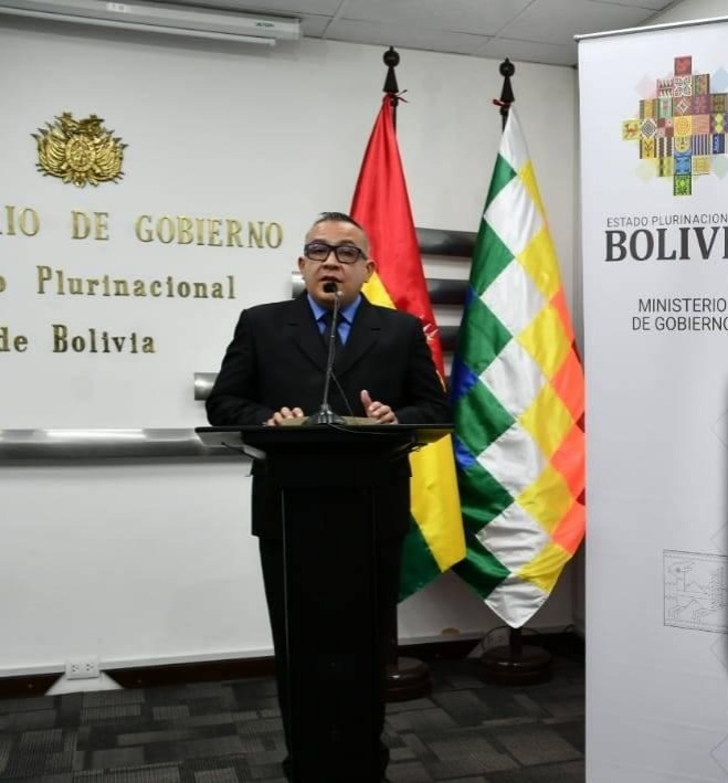 Cuestionan actitud de Amparo Carvajal al elogiar a la RJC que incita a la comisión de delitos