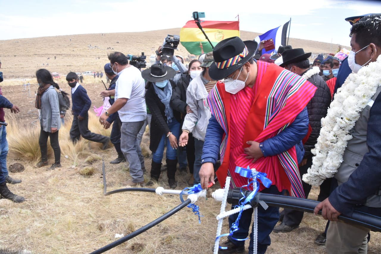 Tiquipaya se beneficia con la ampliación de un moderno sistema de riego
