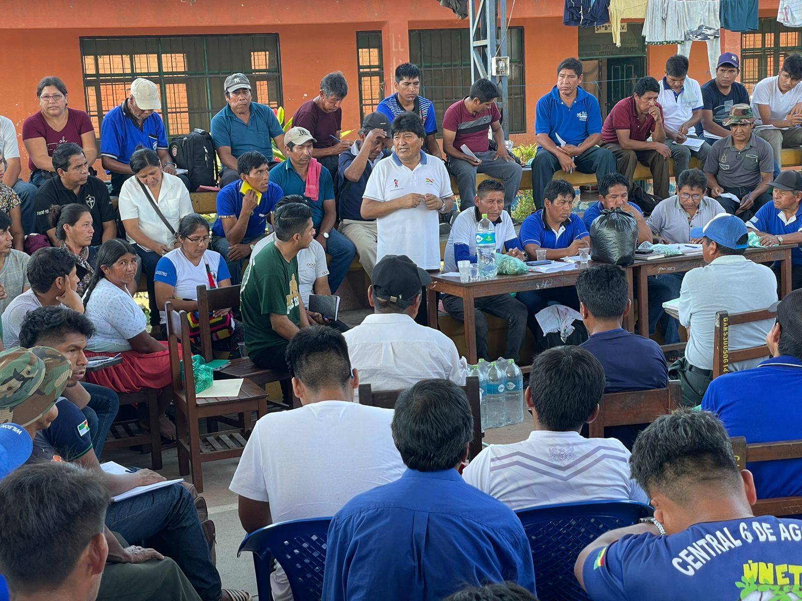 Congreso del trópico propone construcción de un tren de alta velocidad entre Cochabamba y Santa Cruz