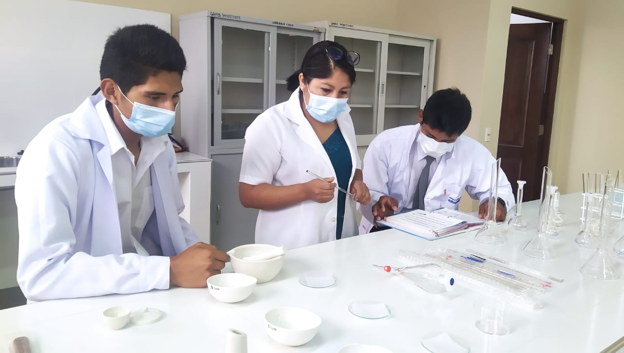 Educación reporta que más de 77% de unidades educativas pasan clases presenciales y semipresenciales