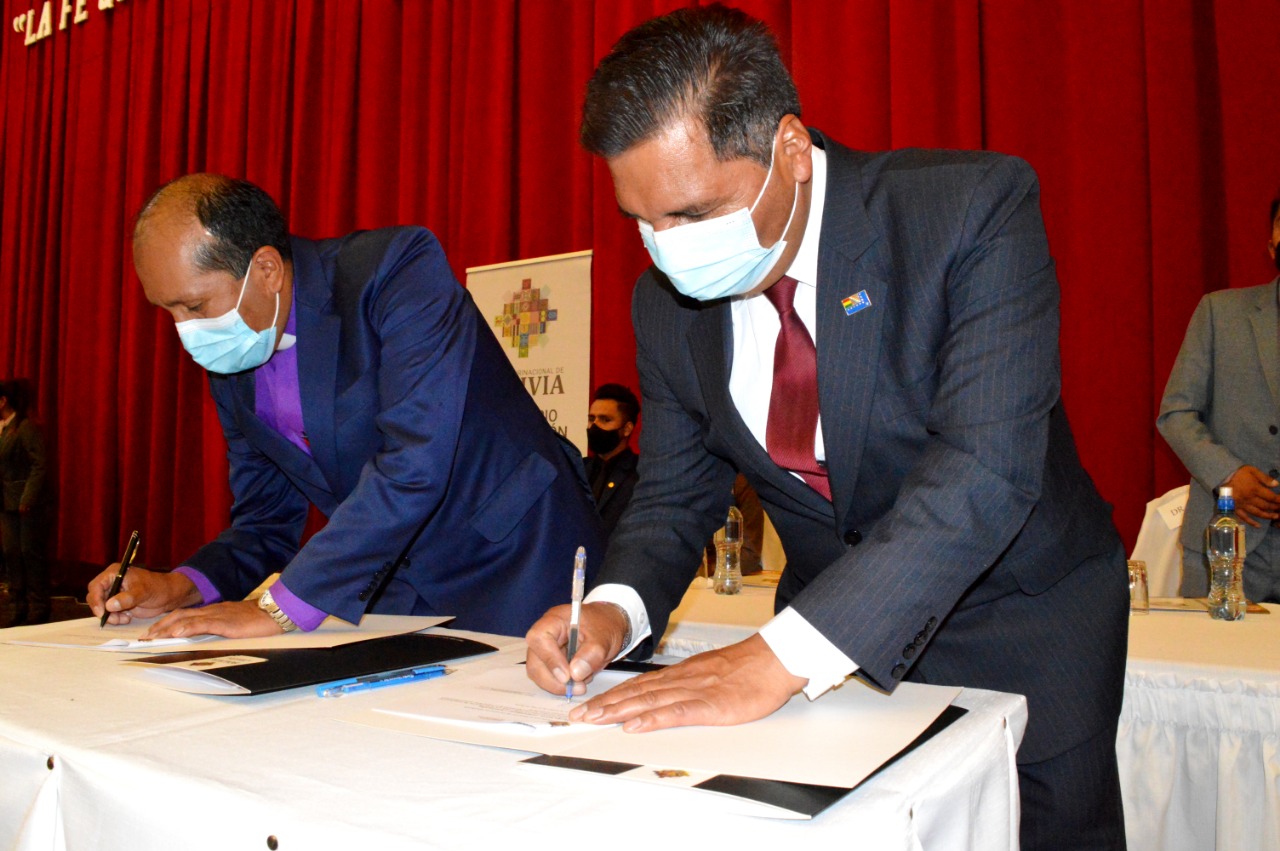 Educación suscribe convenio de cooperación interinstitucional con la Iglesia Metodista