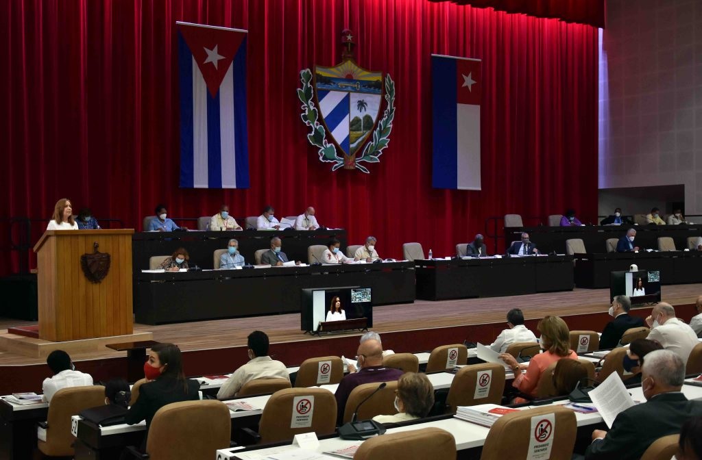 Parlamento cubano condena injerencia de EEUU en la isla