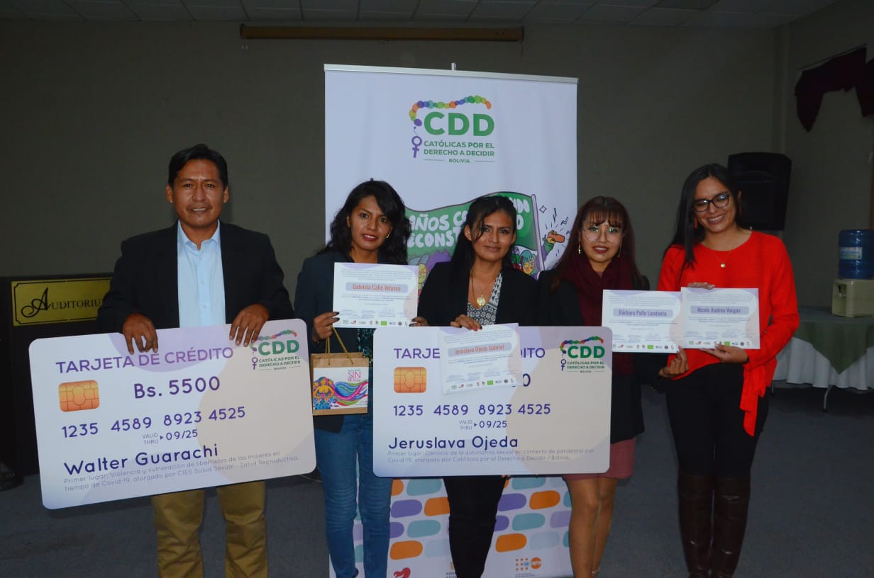 Periodistas de Red Patria Nueva son premiados tras ganar concurso de reportajes sobre derechos sexuales