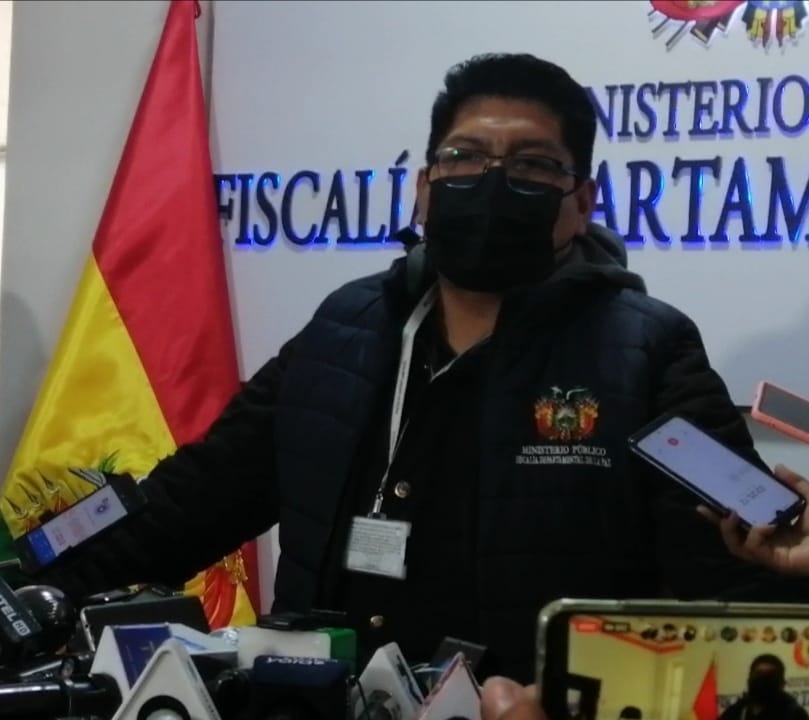 Fiscalía suspende declaración de Luis Fernando Camacho en La Paz