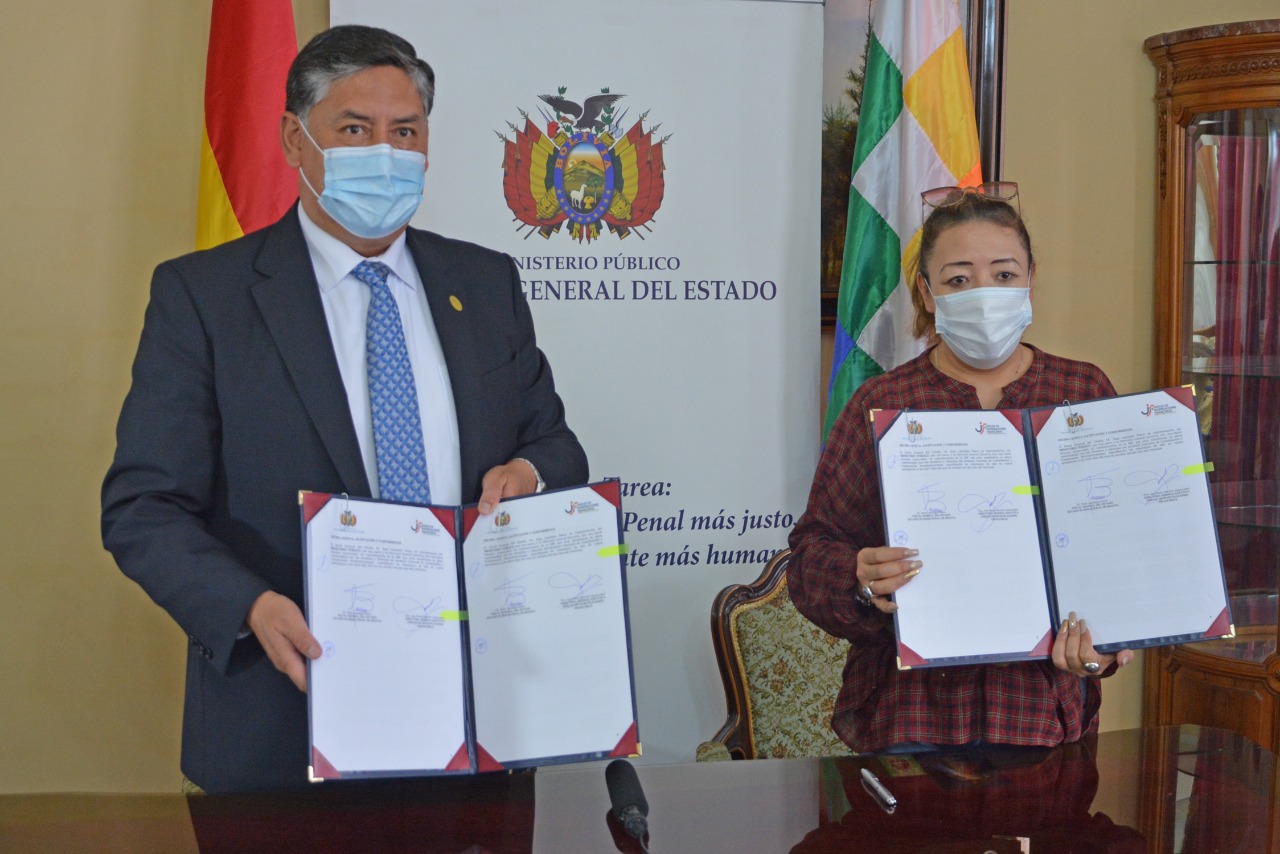 Fiscalía y UIF suscriben convenio para la interoperabilidad de sistemas informáticos