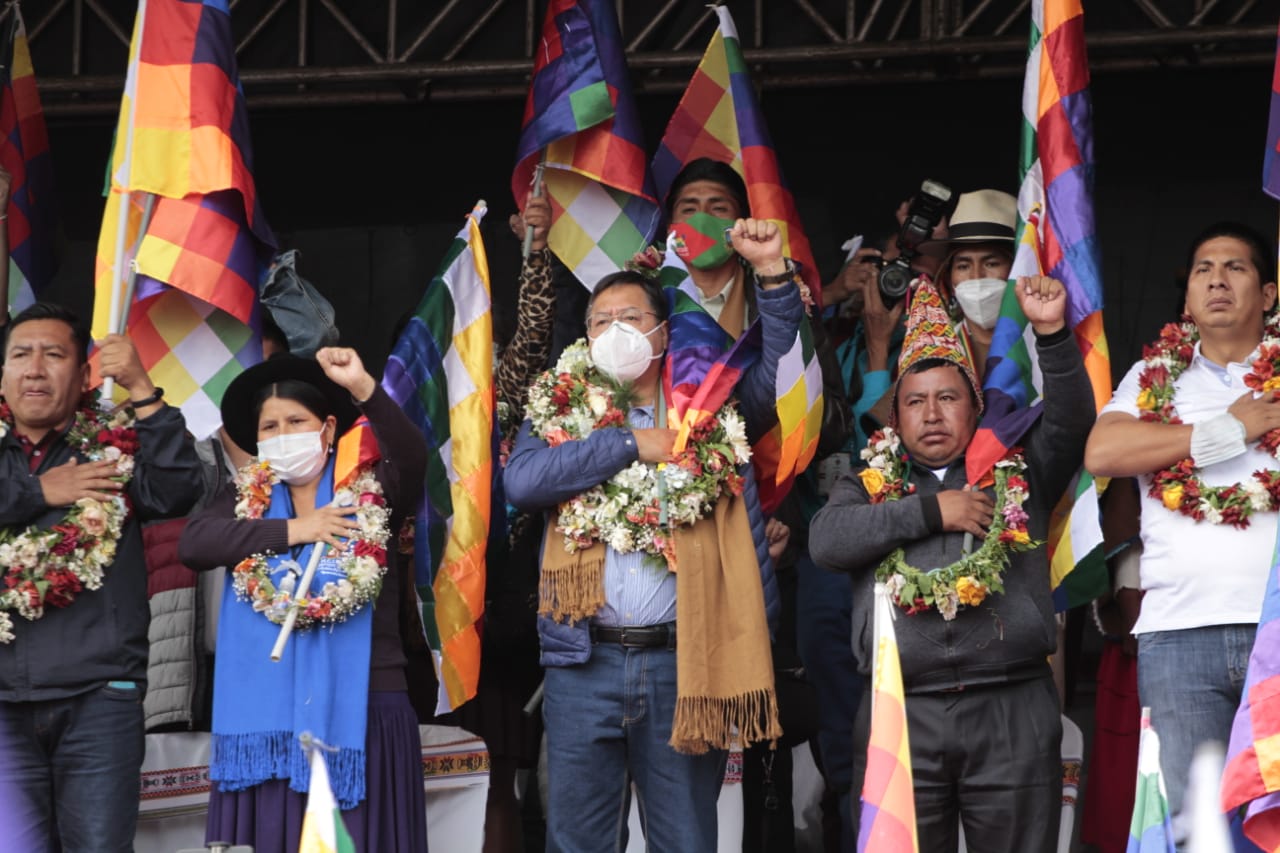 Bartolinas cuidarán y defenderán la gestión del presidente Luis Arce y del vicepresidente David Choquehuanca