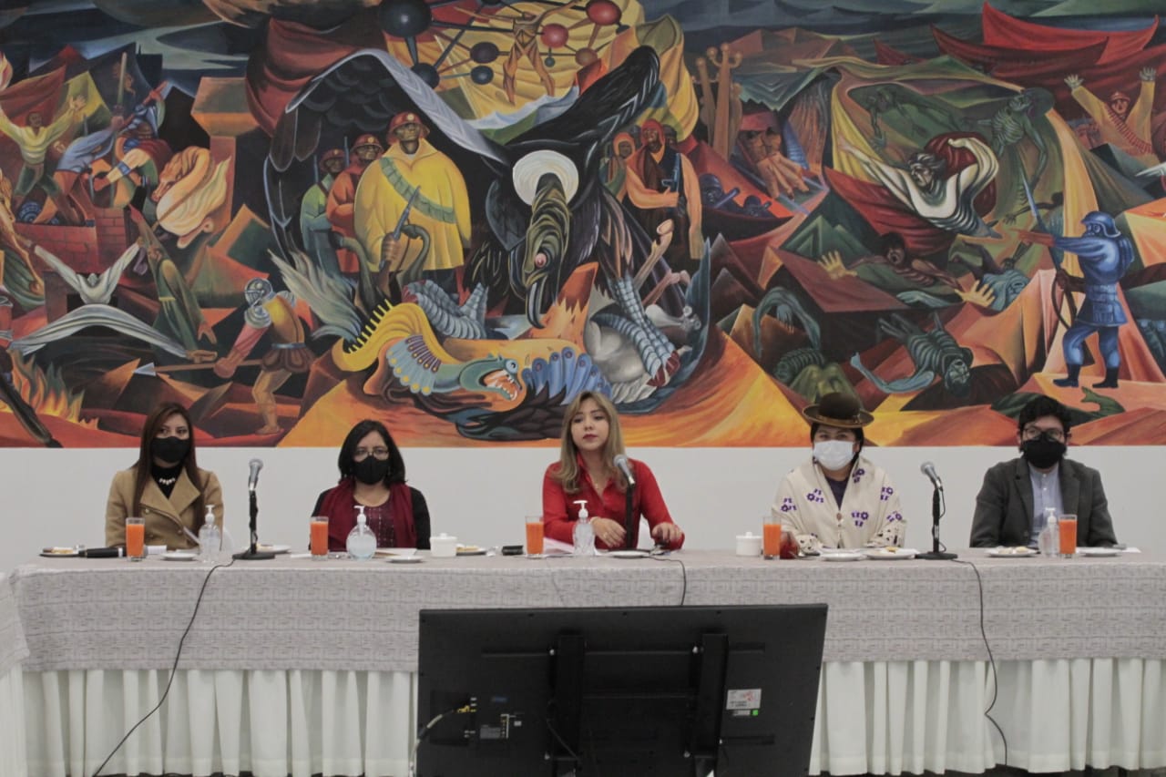 Gobierno presenta protocolo para el tratamiento informativo de la violencia y lanza concurso periodístico