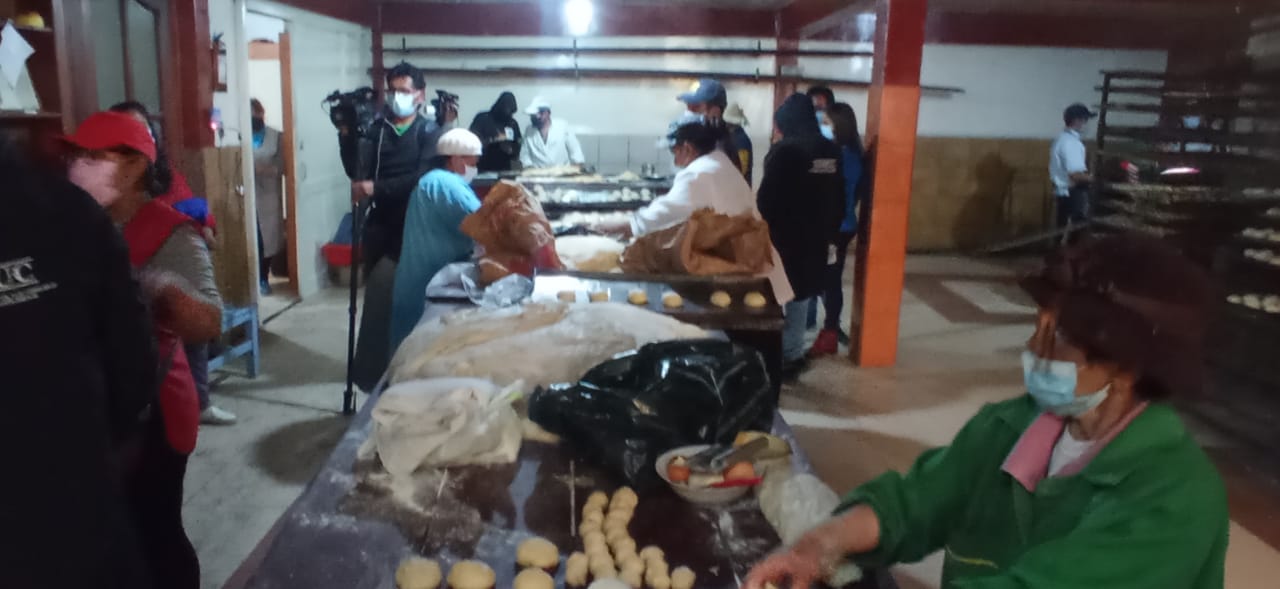 Viceministerio detecta irregularidades en hornos que elaboran masitas para la fiesta de Todos Santos