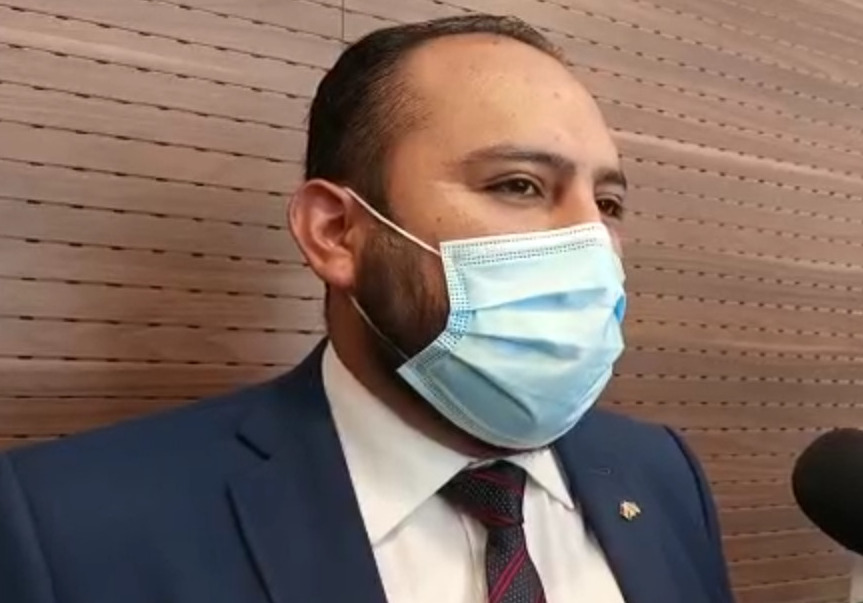 Policía arresta a 95 personas por consumo de bebidas alcohólicas y portación de armas punzo cortantes