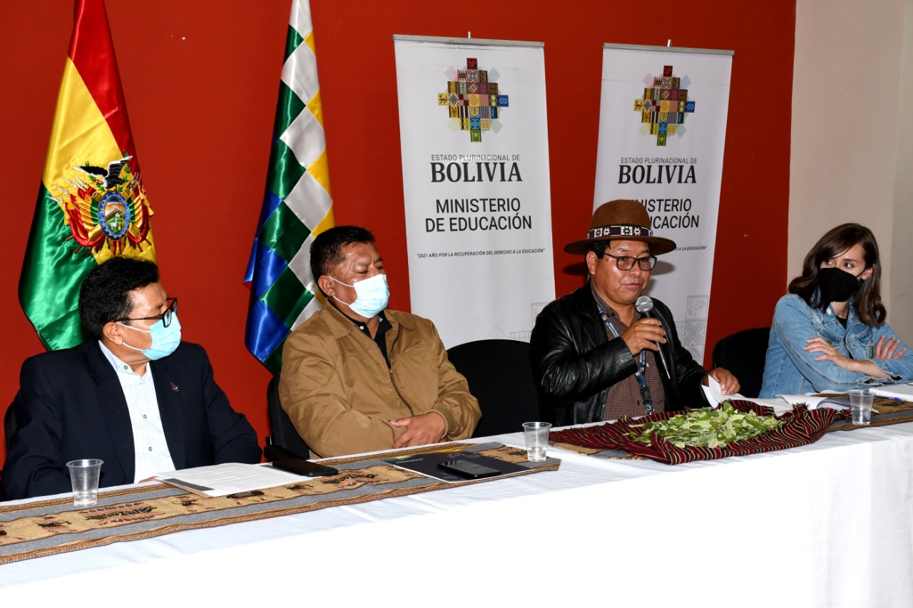 Lanzan Diplomado en Investigación Vivencial y Sistematización Productiva de Educación Intracultural, Intercultural y Plurilingüe