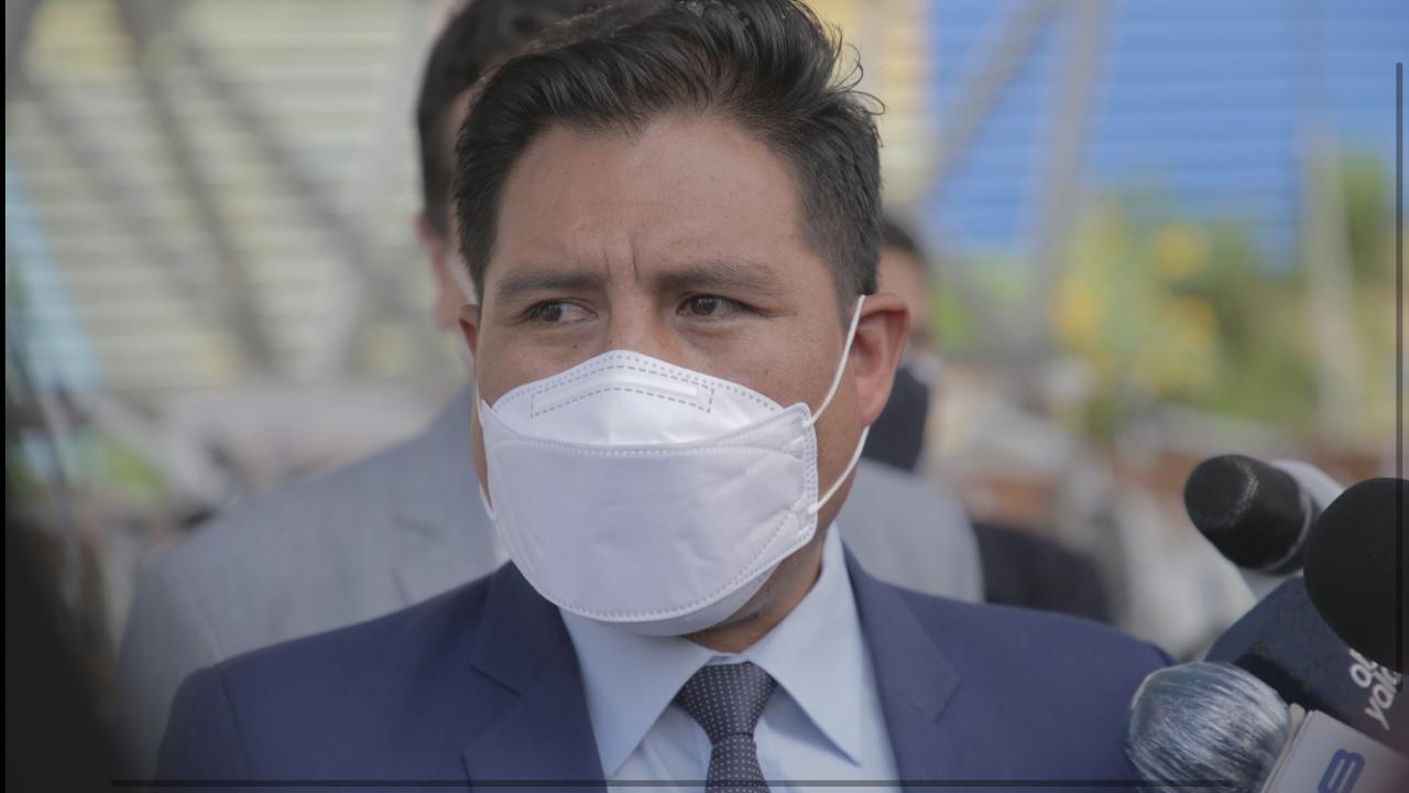 Auza insta a acelerar vacunación y extremar medidas de bioseguridad