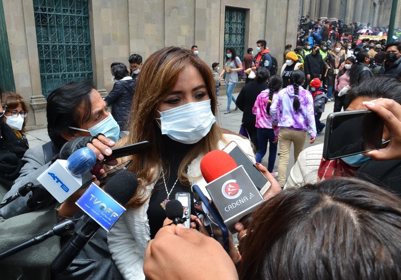 Luis Arce y Gabriel Boric conversan sobre el futuro de las relaciones entre Bolivia y Chile