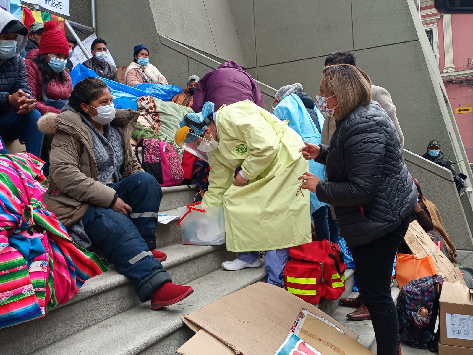 Gobierno brinda atención en salud a las víctimas de Senkata y Sacaba que están en huelga de hambre