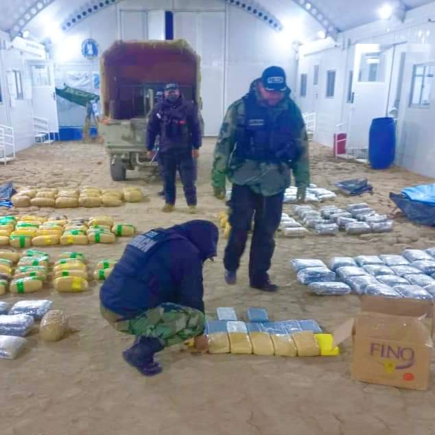 CEO-LCC incauta 200 paquetes de marihuana y cocaína en la zona fronteriza de Chile