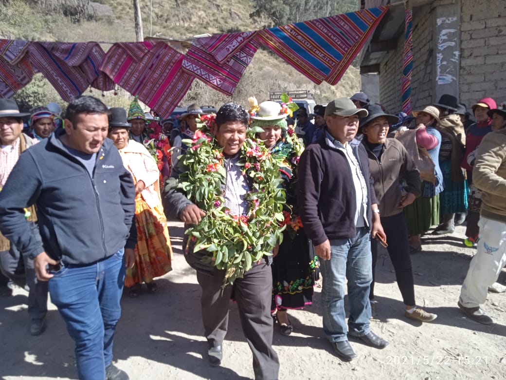 Gobierno proyecta asfaltar la carretera Escoma - Charazani