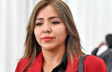 Viceministra de Comunicación cuestiona a diario paceño por imprecisiones