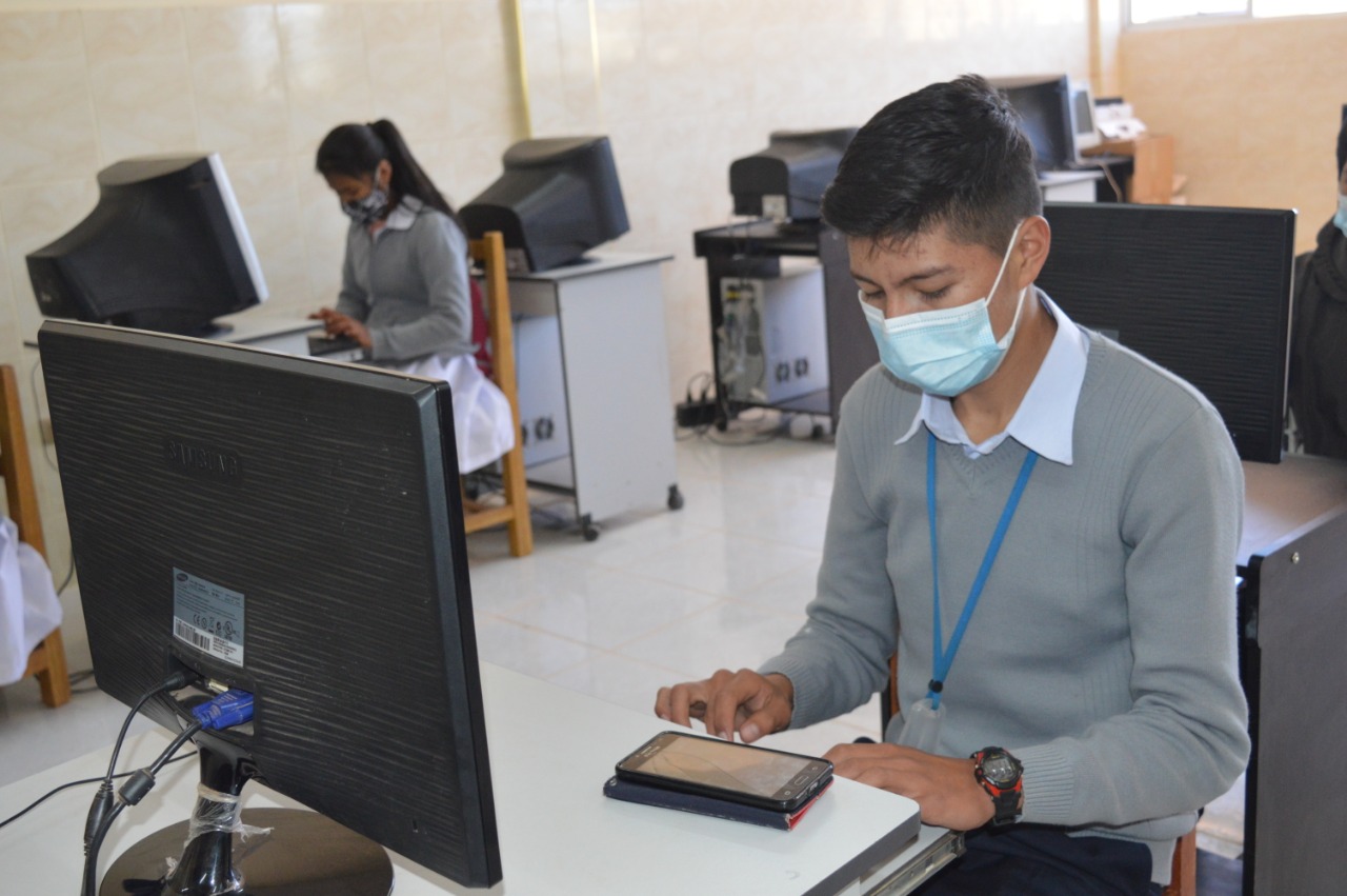 Ministerio de Educación amplía el primer trimestre hasta el 31 de mayo