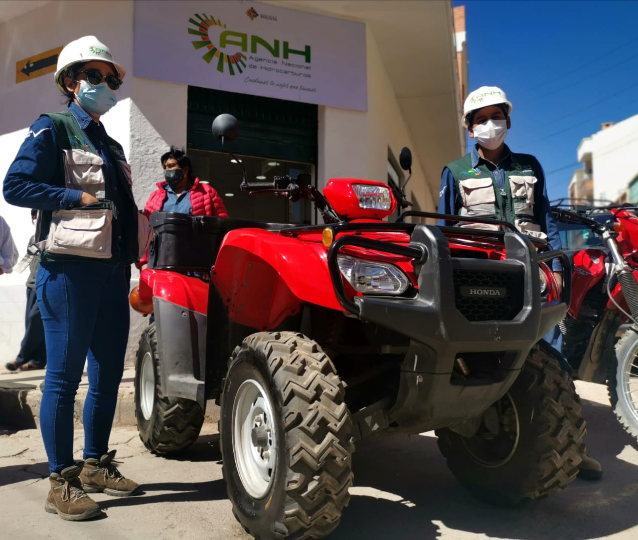 ANH inaugura oficina regional en Tupiza para garantizar abastecimiento de combustibles y tener mayor control en fronteras