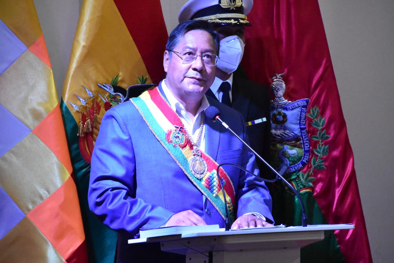 Presidente Arce anuncia importantes obras y millonarias inversiones conmemorando los 212 años de la gesta libertaria de La Paz