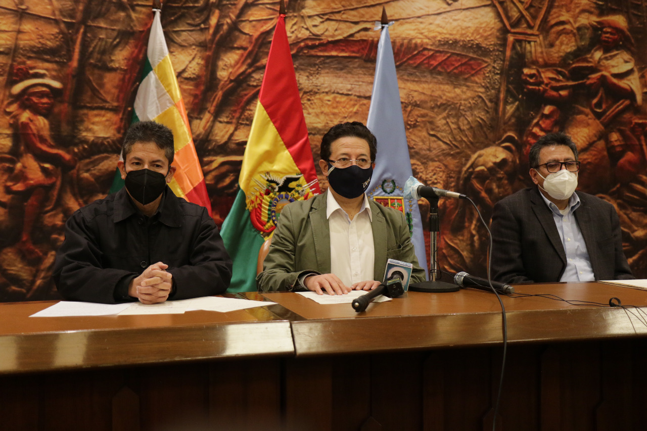 Intento del gobierno de facto de privatizar acciones de ELFEC S.A. pudo ocasionar un daño económico de Bs 940 millones