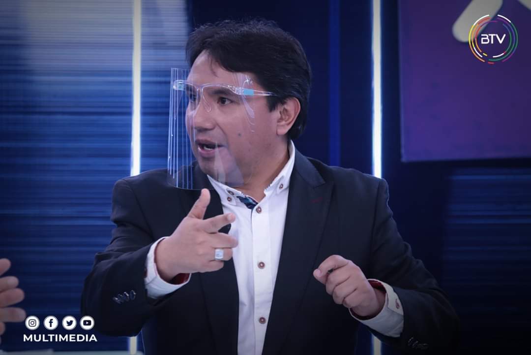 Silva: Gobiernos departamentales y municipales manejaron políticamente adquisición de vacunas