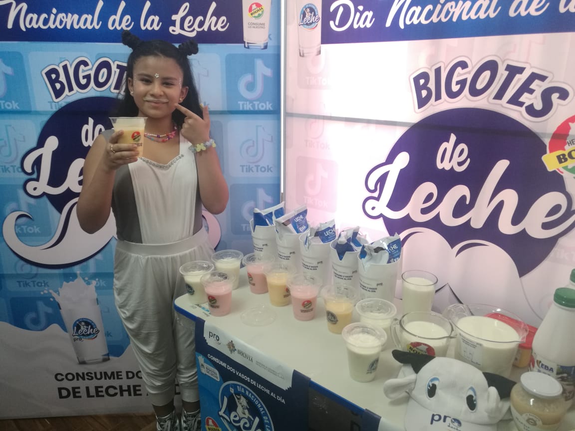 Gobierno proyecta aumentar el consumo per cápita de leche a 66 litros este año