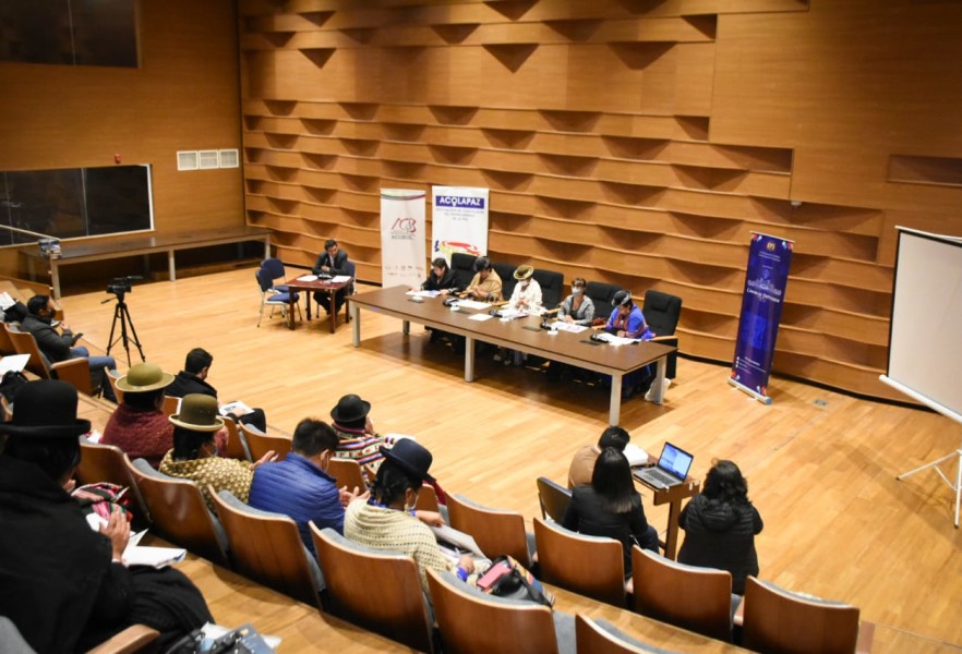 Concejales y asambleístas se capacitan para atender casos de acoso y violencia política