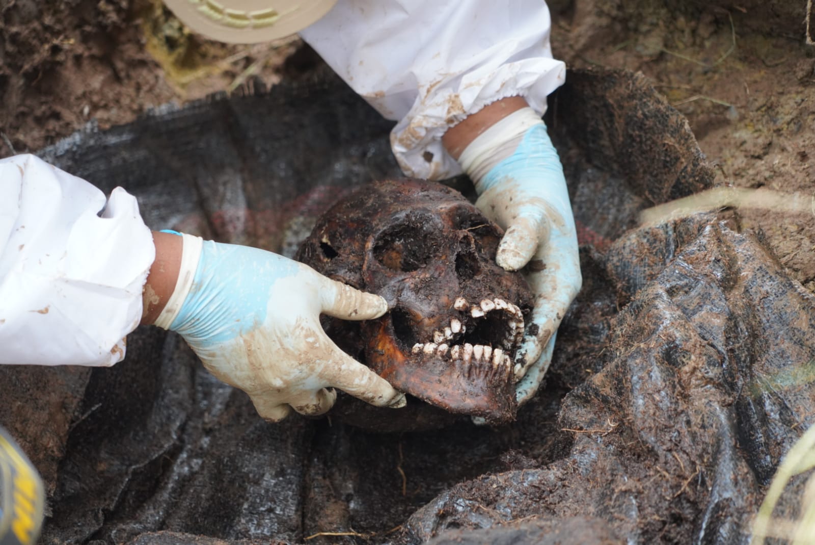 Policía revela que cadáver encontrado en casa de feminicida es el primo (amplia)