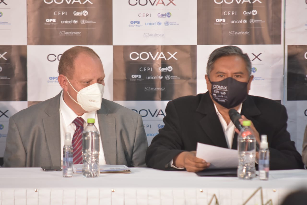 Canciller pide a los países ricos vacunas contra el COVID-19 para todo el mundo