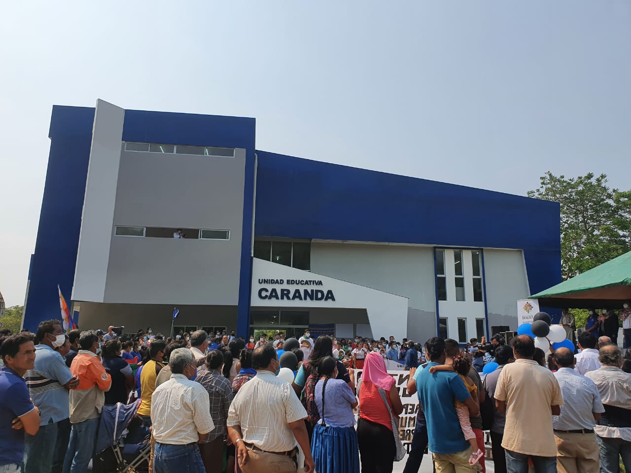 Presidente Arce entrega una moderna infraestructura educativa en Buena Vista, Santa Cruz