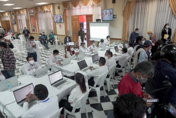 Segunda vuelta: Cómputo de votos será transmitido en directo en Chuquisaca, La Paz, Pando y Tarija
