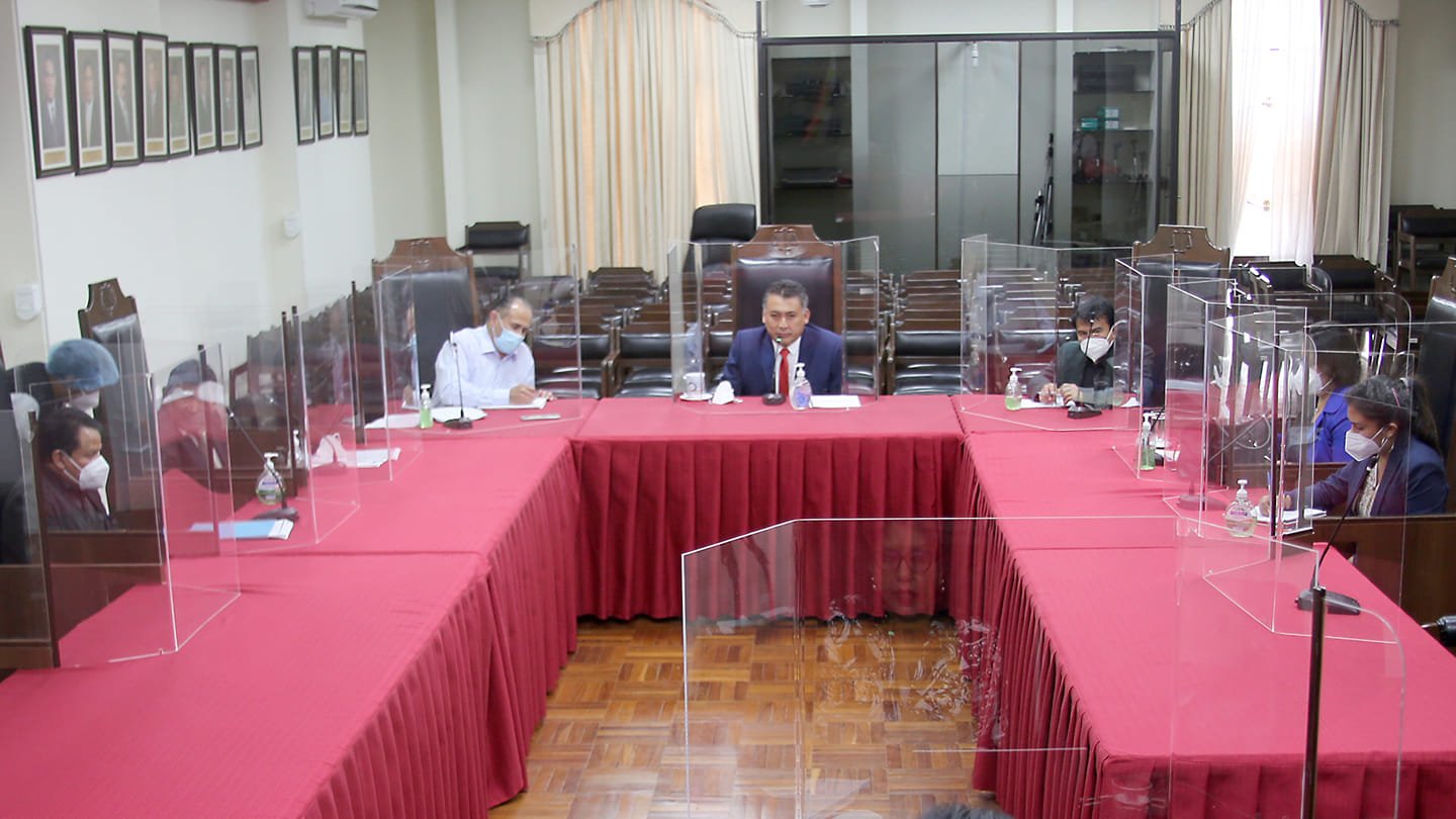 Designan seis jueces disciplinarios para La Paz, Cochabamba, Santa Cruz y Tarija