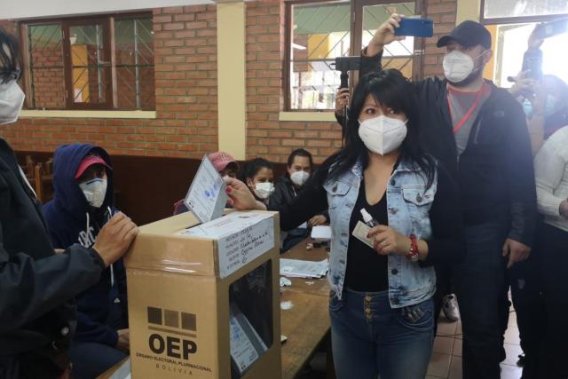 Defensoría del Pueblo realiza el monitoreo de centros de votación en La Paz, Pando, Chuquisaca y Tarija