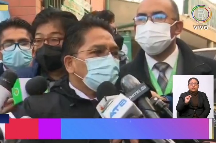 Defensa del Consumidor realiza operativo de control en el hospital Luis Uría de La Paz