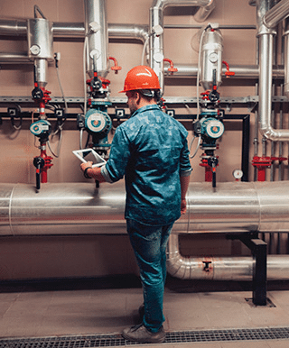 Bolivia producirá diésel renovable en tres años con ahorro de cerca de $us 800 millones en importaciones de combustible