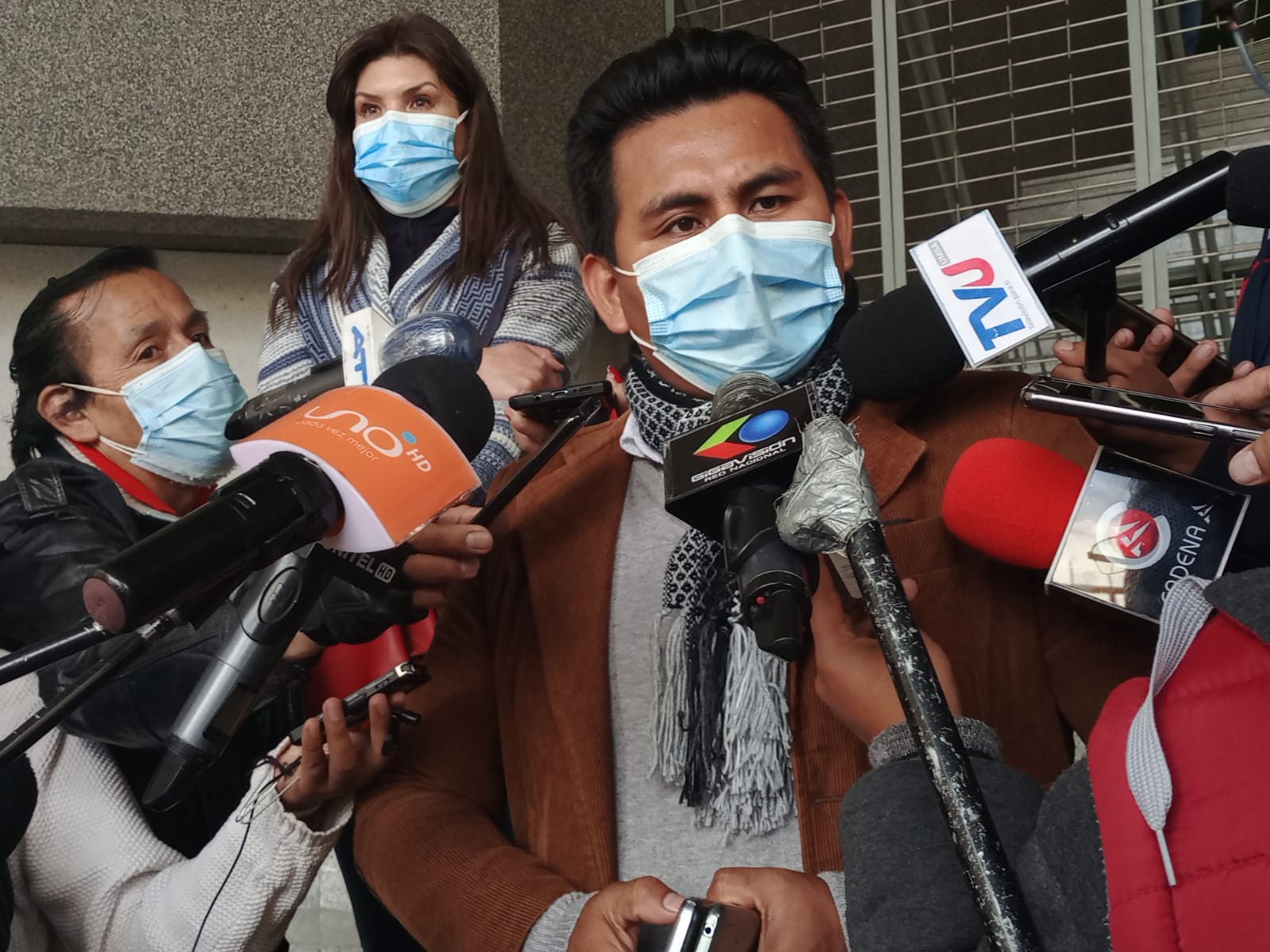 Diputado Arispe asegura que 'antivacunas' ya no tienen motivo para movilizarse