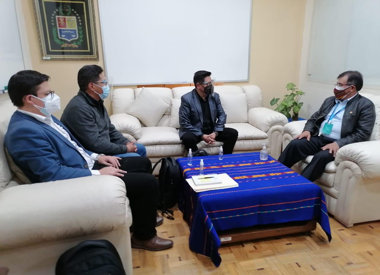 Ministerio de Economía analiza situación financiera de la Gobernación y la Alcaldía de Cochabamba