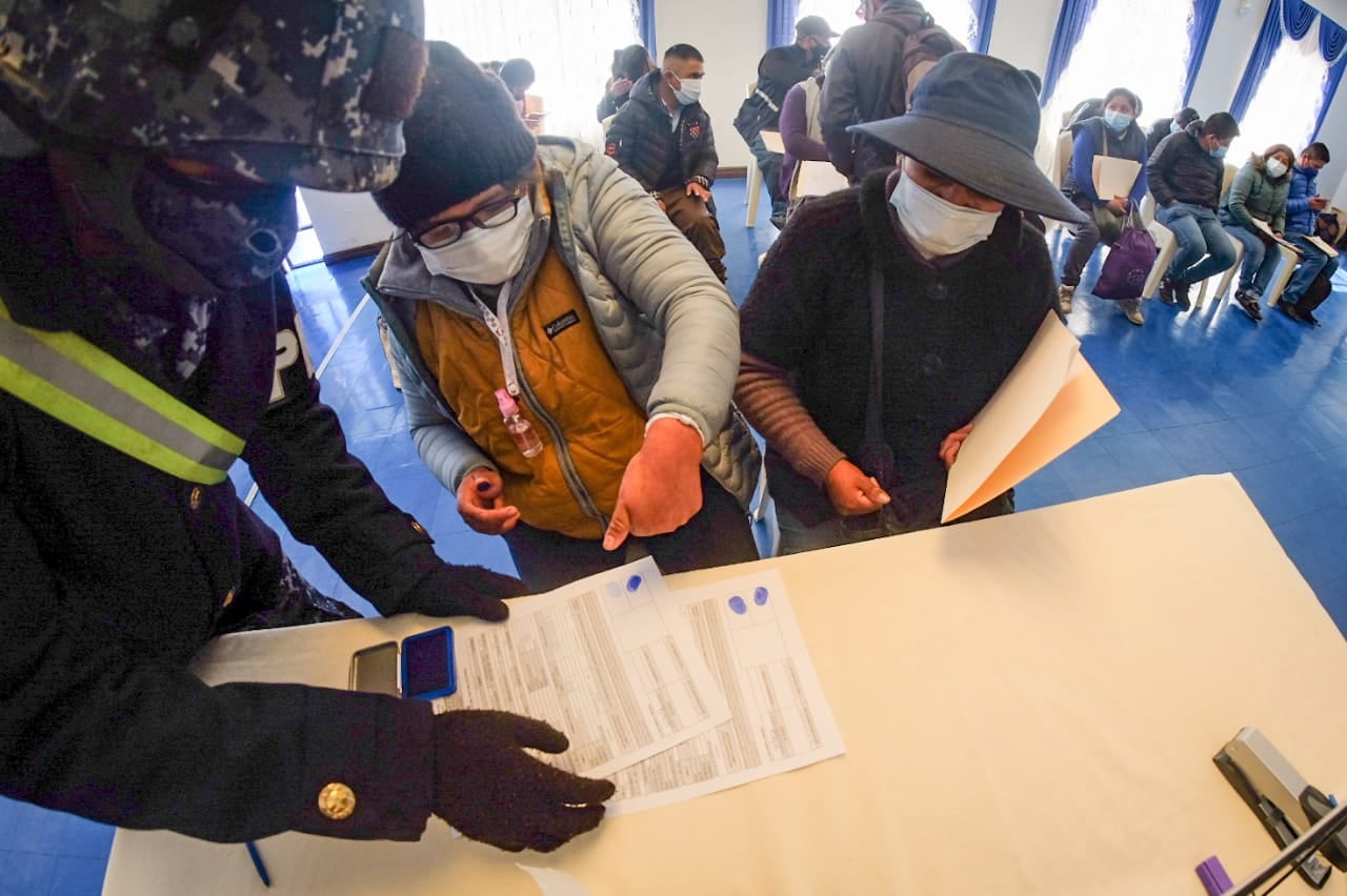 Proyectan entregar más de un millar de libretas de servicio militar a personas con discapacidad