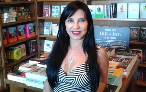 Boliviana es finalista del Premio Celsius, en la 34 edición de la Semana Negra de Gijón