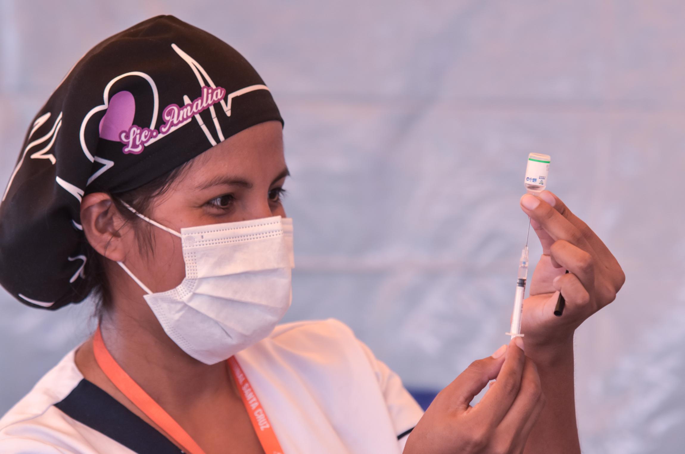 Castro: Vacunas de AstraZeneca demostraron ser “muy efectivas” en más de 20 millones de personas del mundo