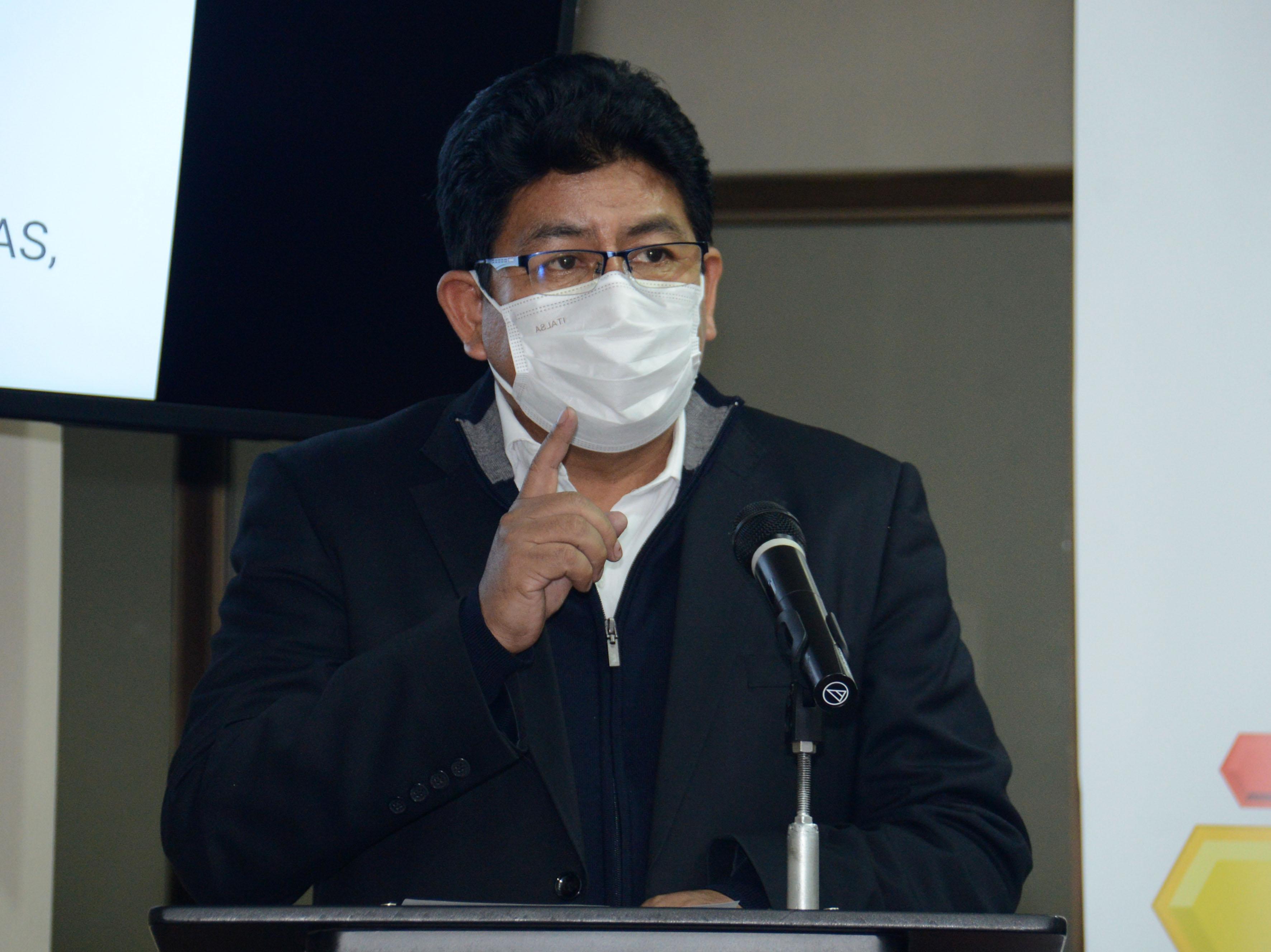 Ministro Montaño da inicio a reactivación de obras en carretera El Espino-Charagua-Boyuibe