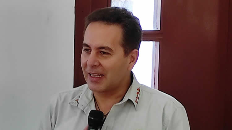 Salud denuncia que Gobernación del Beni miente con promesas de construir hospitales con financiamiento del Estado