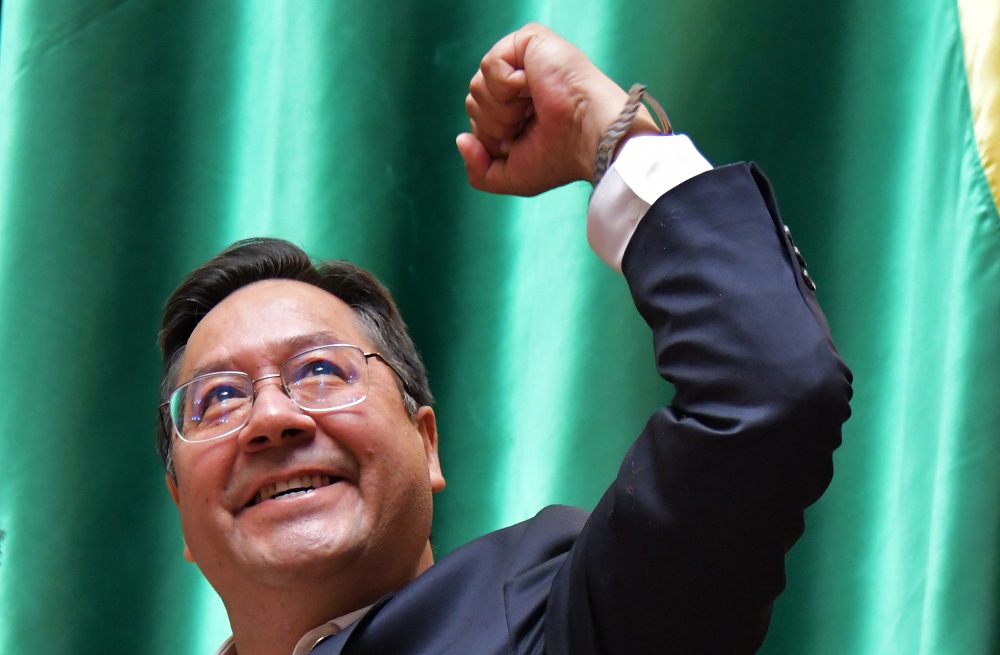 Encuestas y estudios de opinión aprueban la gestión del presidente Luis Arce al mando del país